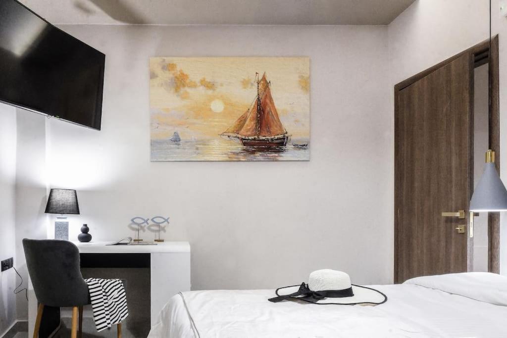 Menda Suite Heraklion  Exterior photo