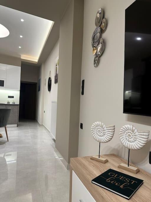 Menda Suite Heraklion  Exterior photo