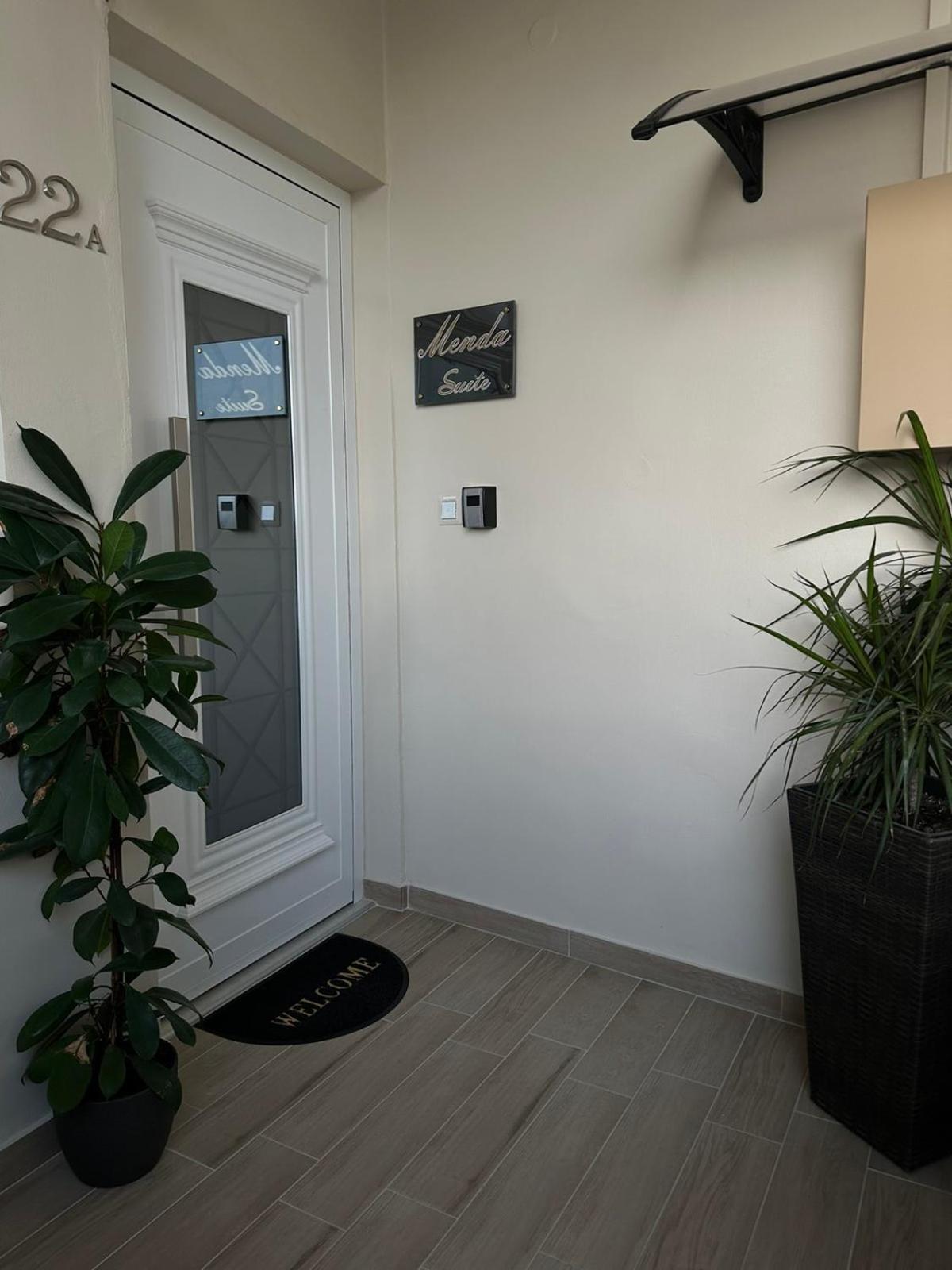Menda Suite Heraklion  Exterior photo